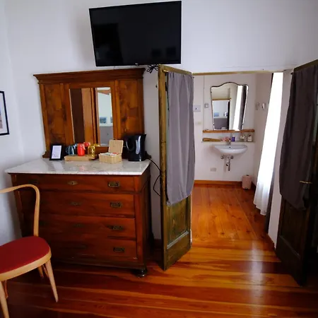 La Casa Dei Ciclisti Quarto em Acomodações Particulares Ponti sul Mincio